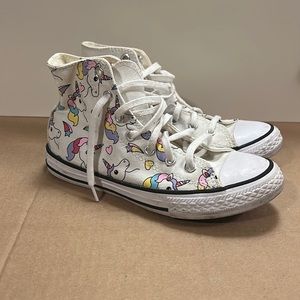 GIRLS' Converse Chuck Taylor All Star Printed Hi-Top Sneakers (Youth) sz US 2